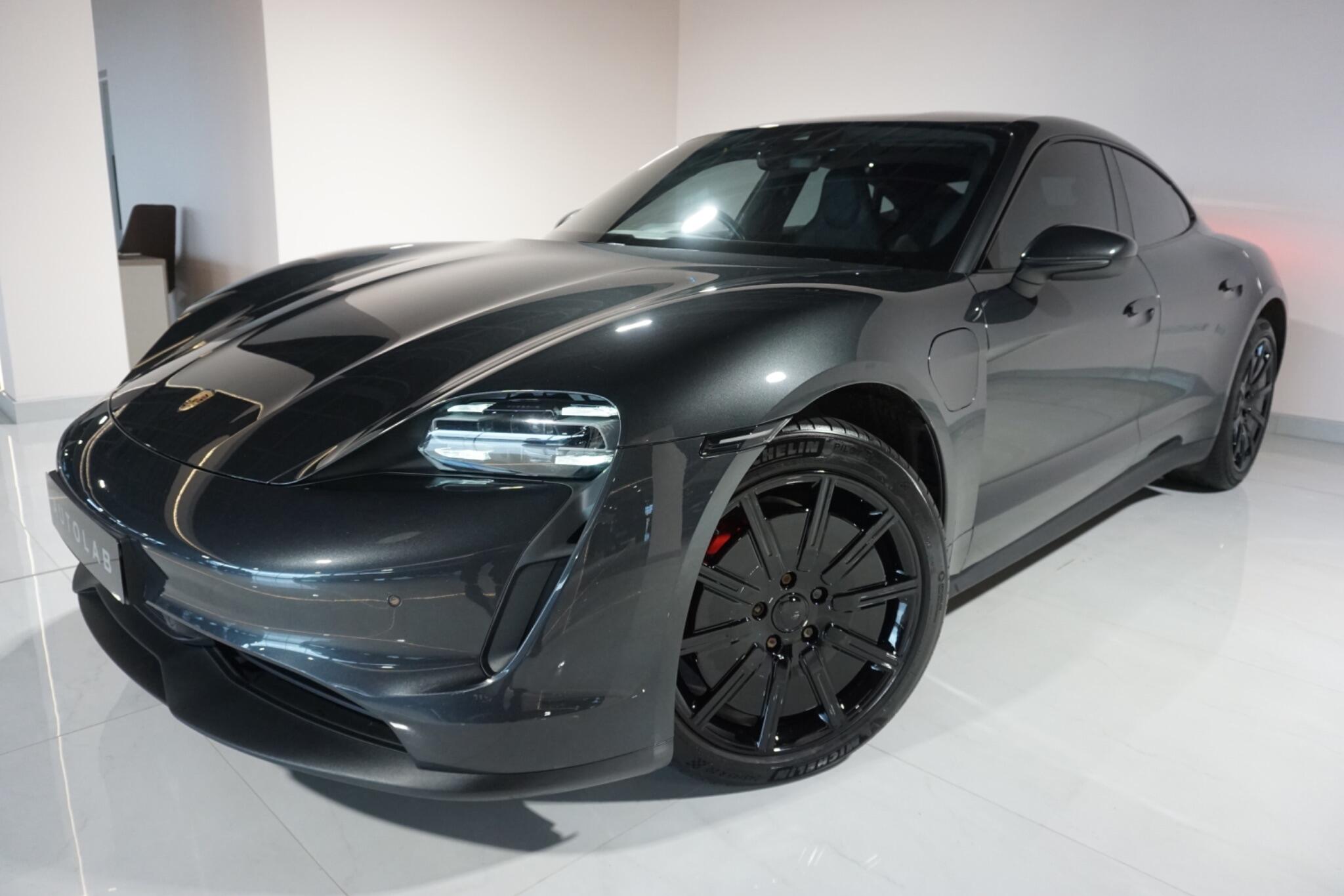 Porsche Taycan Performance Plus 93.4kWh 4S Saloon 4dr Electric Auto 4WD (571 ps)